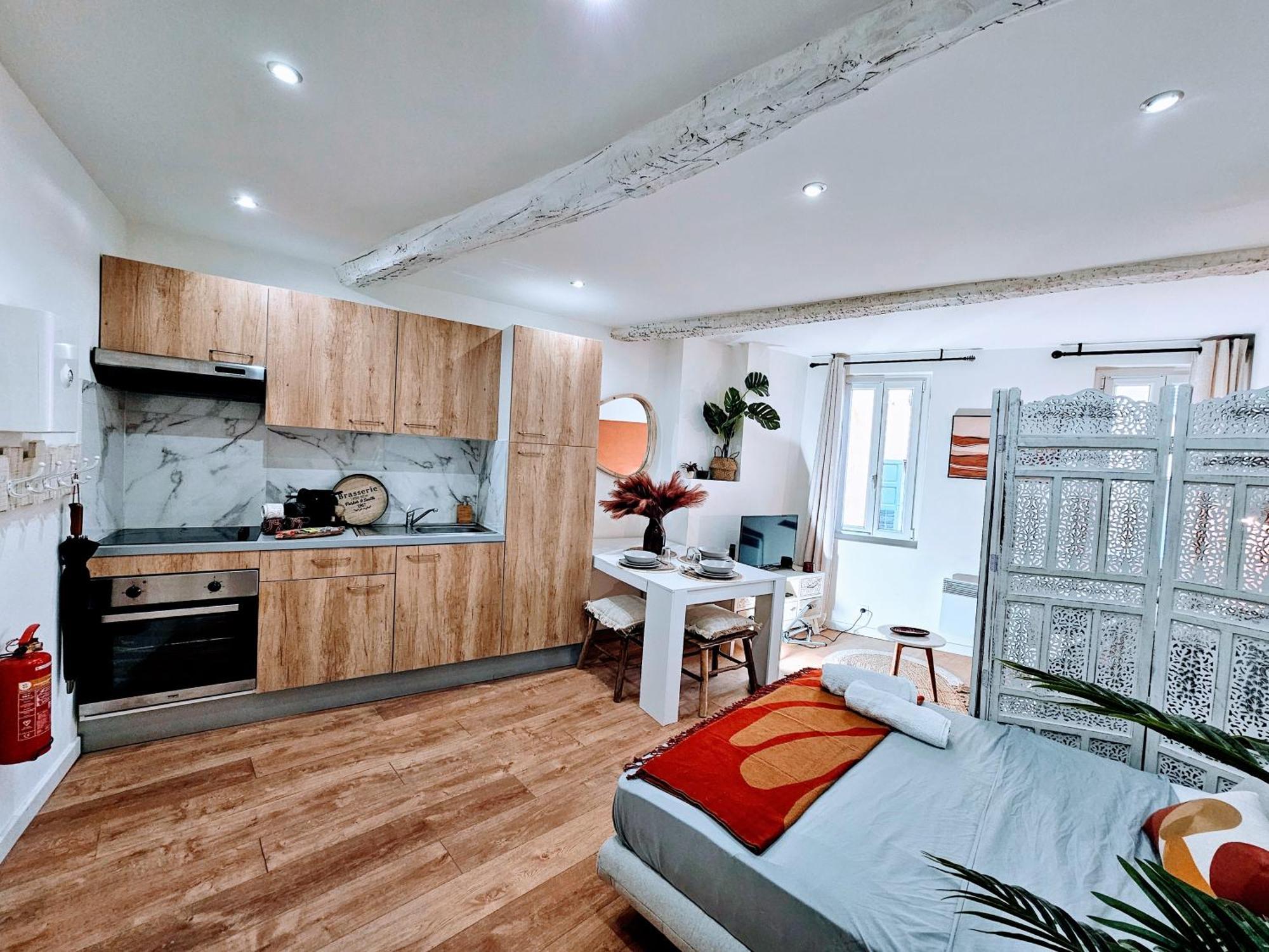 Studio Aux Pieds Des Parfumeries Grasse Extérieur photo