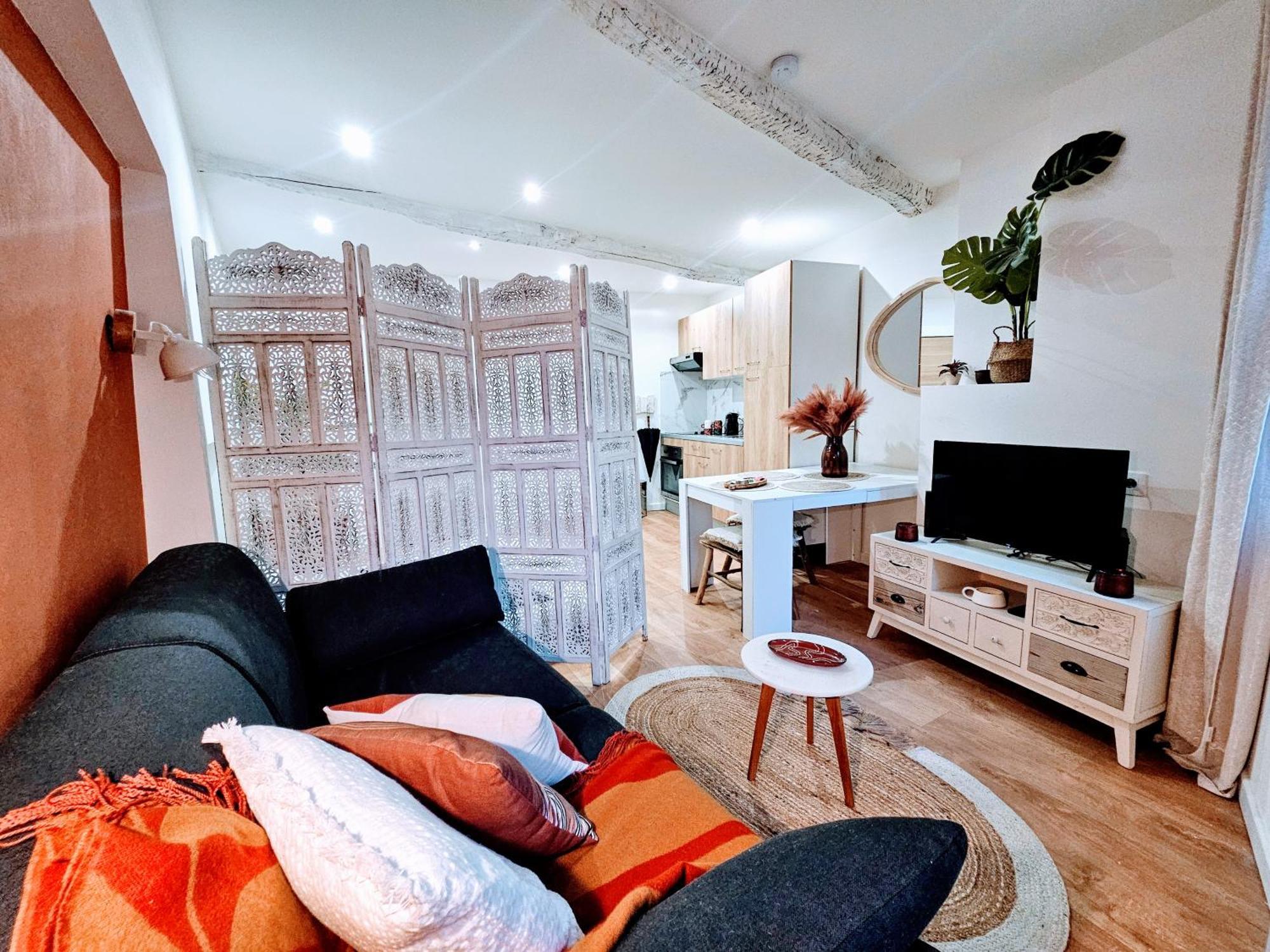 Studio Aux Pieds Des Parfumeries Grasse Extérieur photo